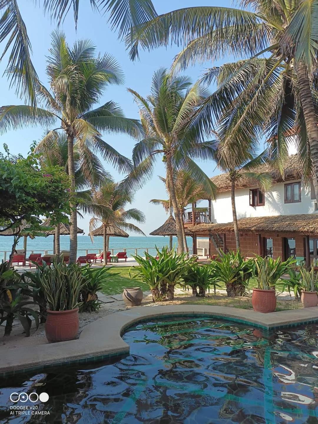 Full Moon Beach Resort Mũi Né Extérieur photo