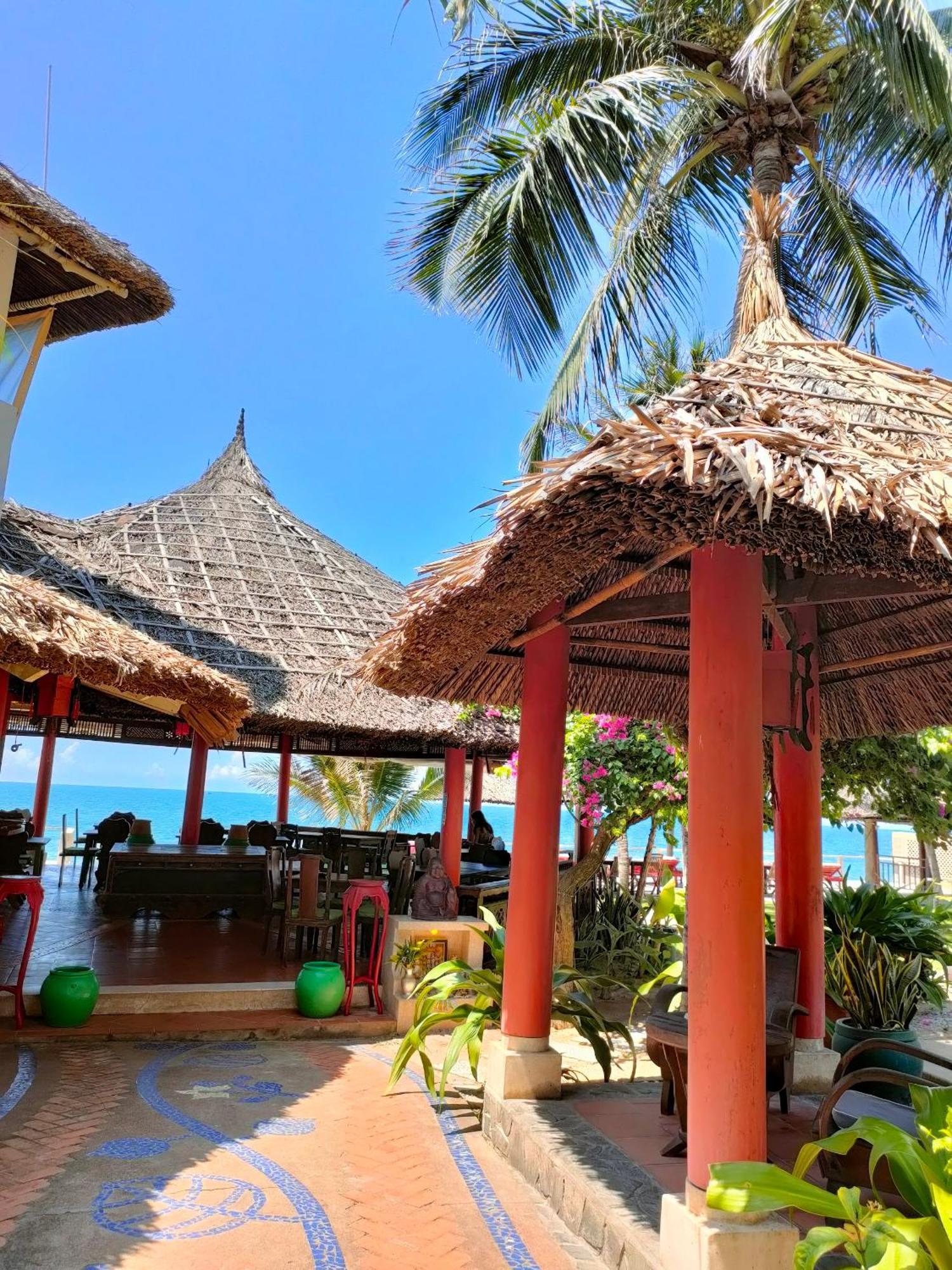 Full Moon Beach Resort Mũi Né Extérieur photo