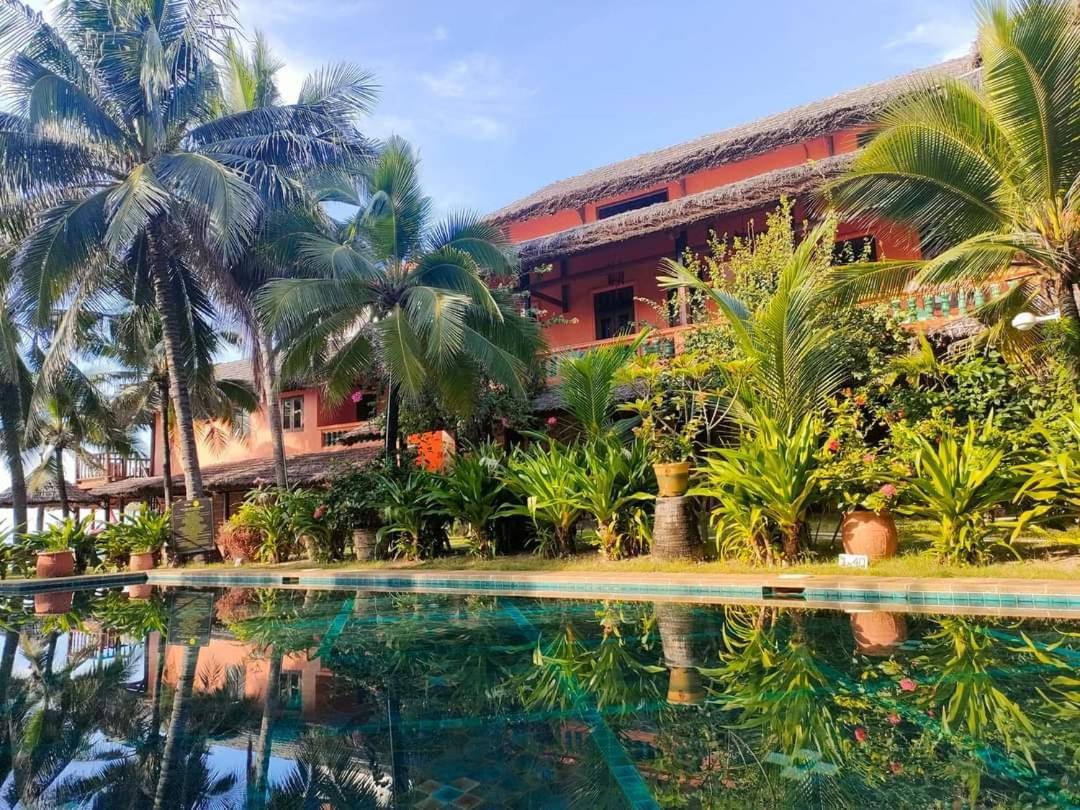 Full Moon Beach Resort Mũi Né Extérieur photo